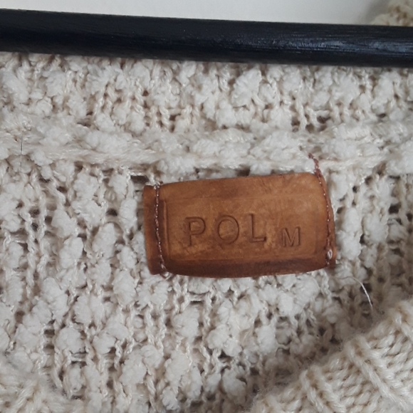 POL pullover sweater with hoodie - Picture 6 of 9